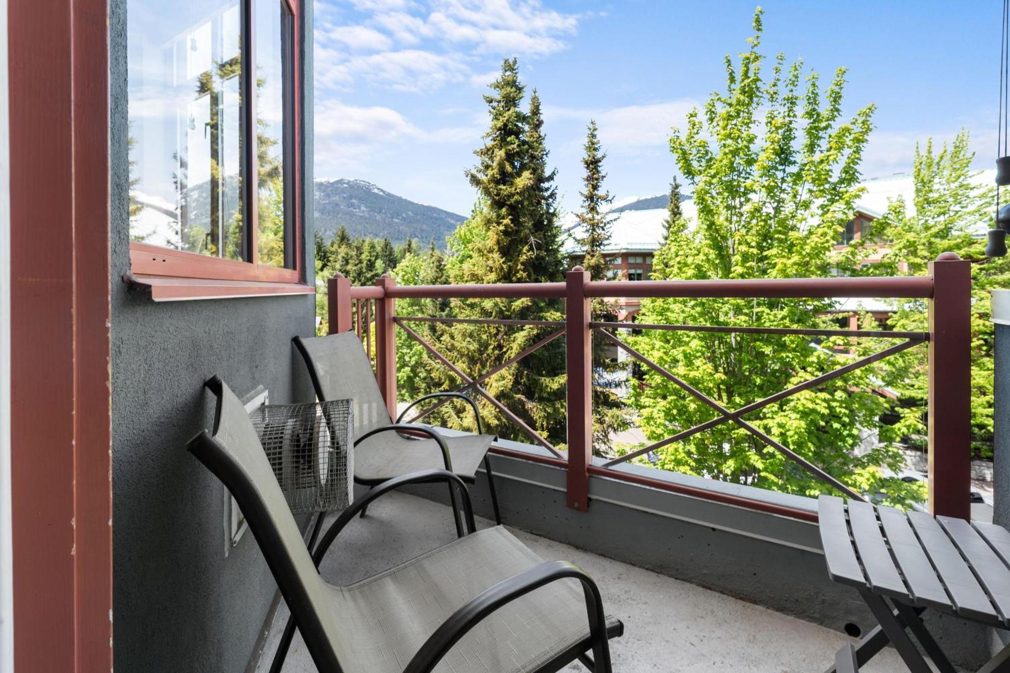 Alpenglow Lodge Family & Work Retreat By Mva Whistler Exteriör bild